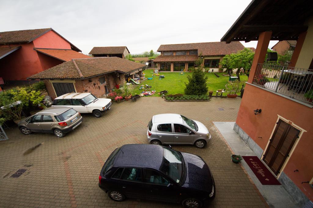 Agriturismo La Ca 'D Majin Poirino Exterior photo
